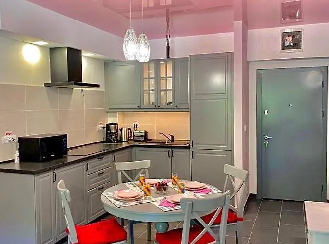 Sweet Pink By Miro Apartment